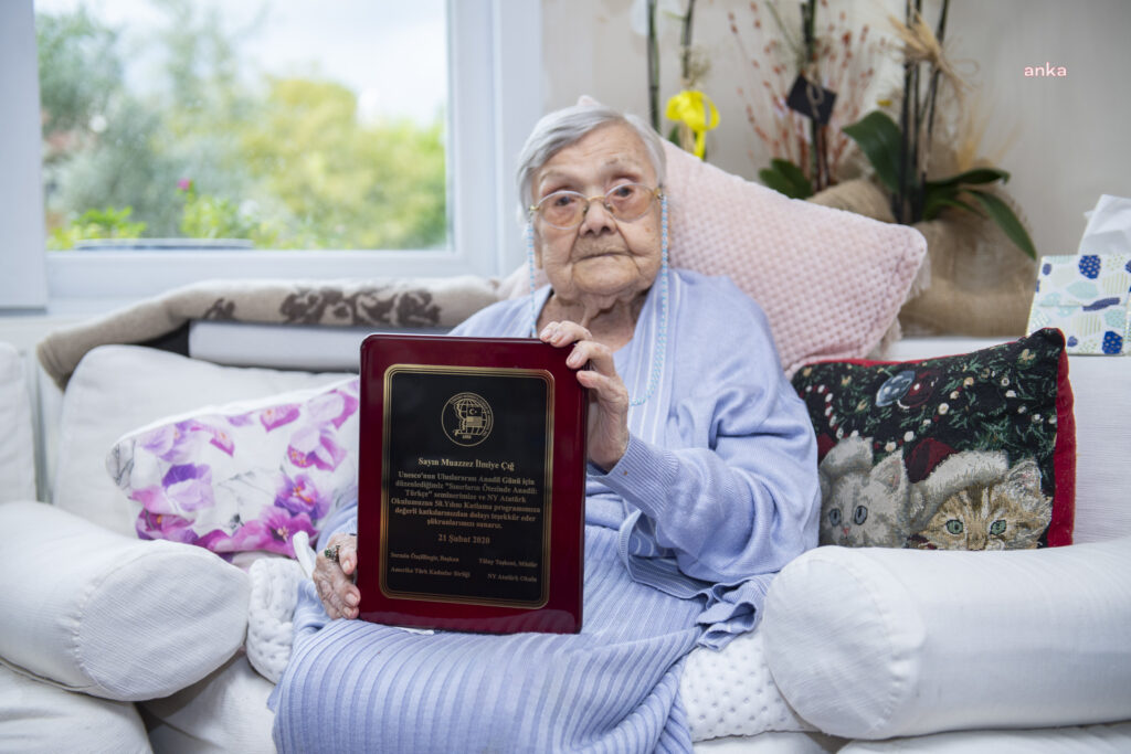 Muazzez İlmiye Çığ 3 muazzez ilmiye çığ